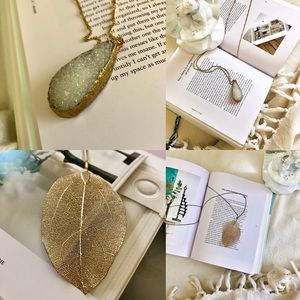 BUNDLE 2 NECKLACES 👑